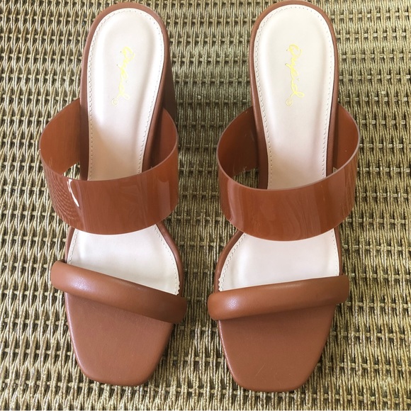 🤎🤎 Block Heel Strappy Sandal 🤎🤎 - Picture 4 of 11